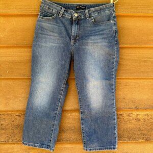 Lee Regular Fit Mid Rise Medium Blue Capri Ankle Jeans Size 10